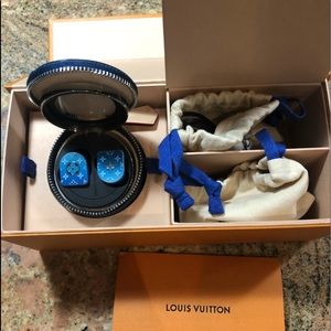 Louis Vuitton horizon wireless earphones limited edition